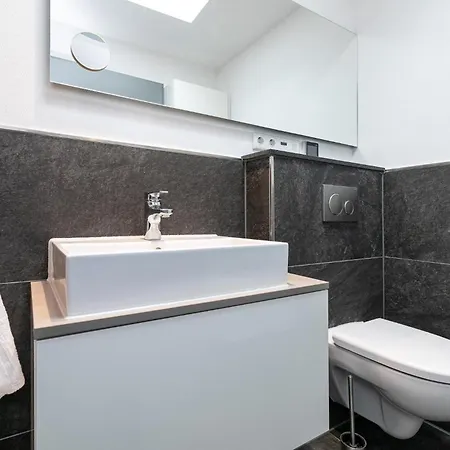 Апартаменты Residenz Kleine Bergstrasse 7